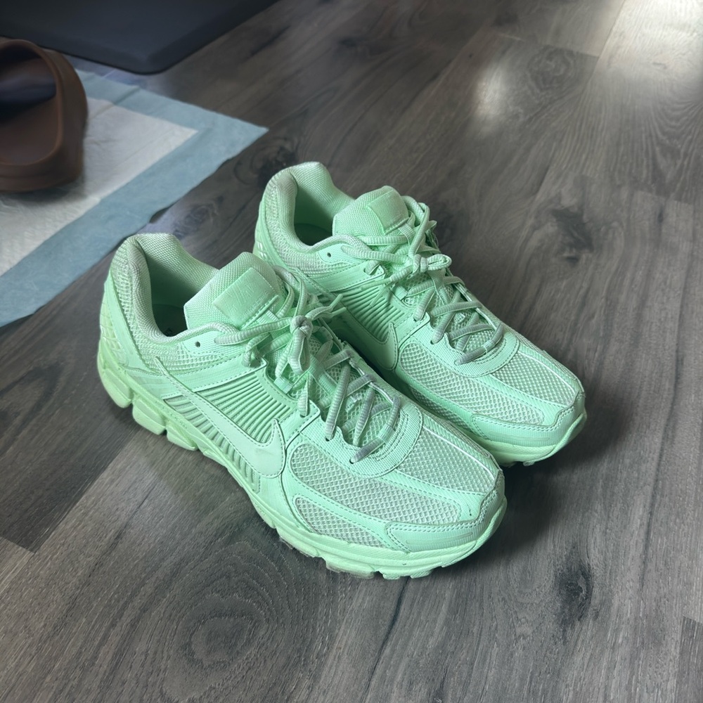 Nike Zoom Vomero 5